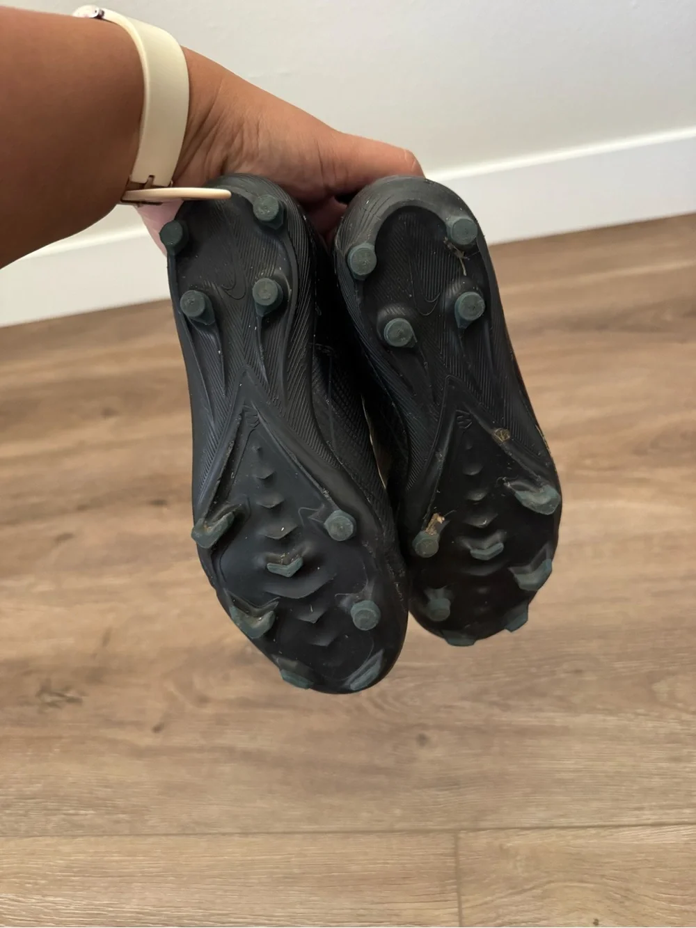 Nike youth soccer cleats size 1Y